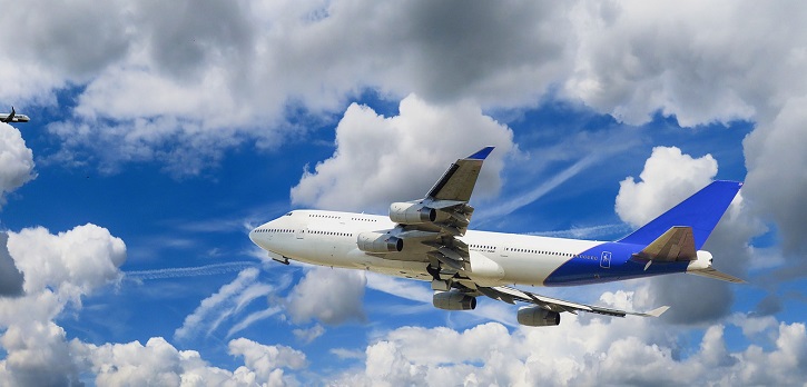 How Does SMS Marketing Work For Airlines?